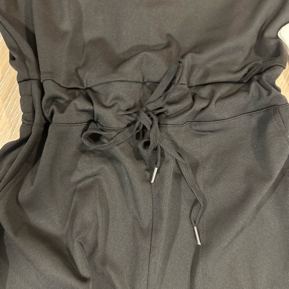 Black jumpsuit - Picture 2 of 6